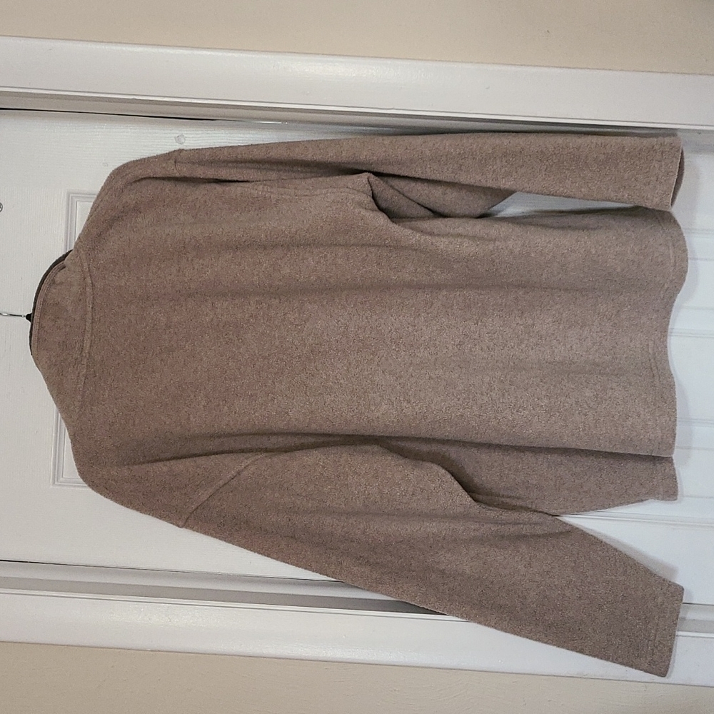 Clothes - Picture 2 of 2